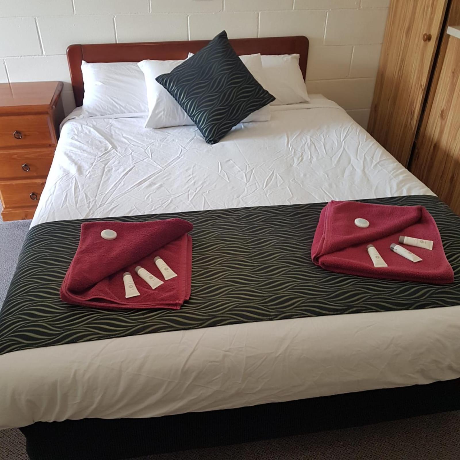 Peak Hill Golden Peak Budget Motel Eksteriør billede