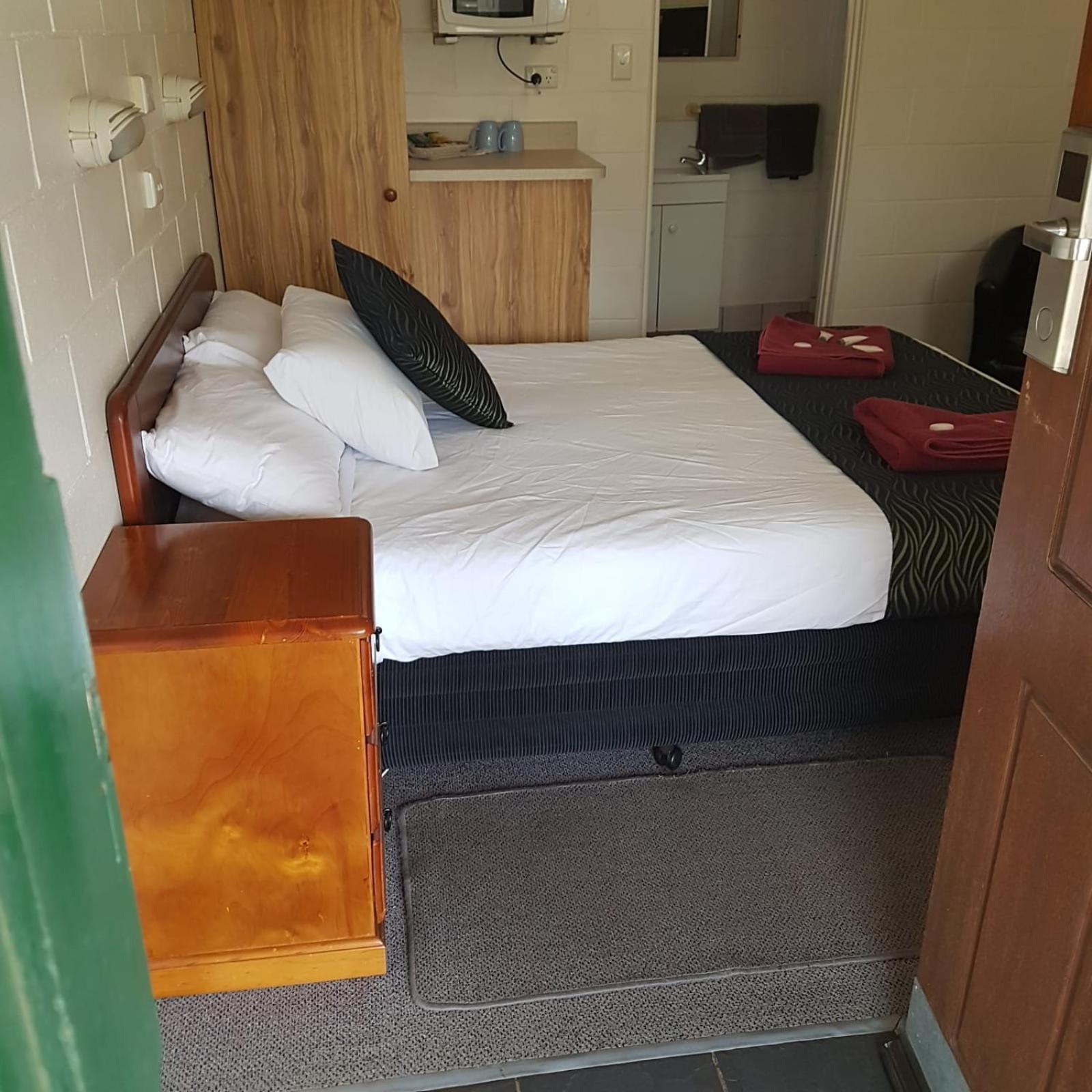 Peak Hill Golden Peak Budget Motel Eksteriør billede